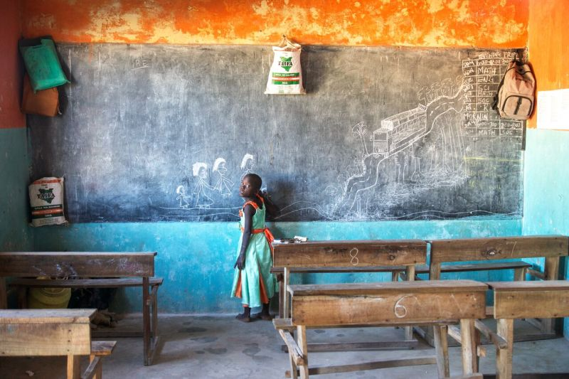GANADOR CATEGORÍA VIAJES Y SOSTENIBILIDAD: My Time. ©Tihomir Trichkov. Todos los derechos reservados. Lugar de la foto: Likoni, Mumbasa, Kenya